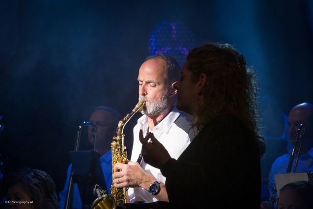Showorkest Riverland live